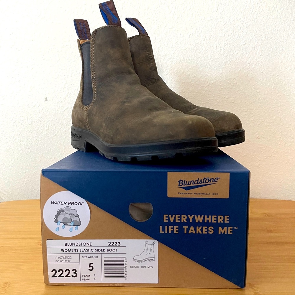 Blundstone Women’s Thermal High Top Boots, in Rustic Brown